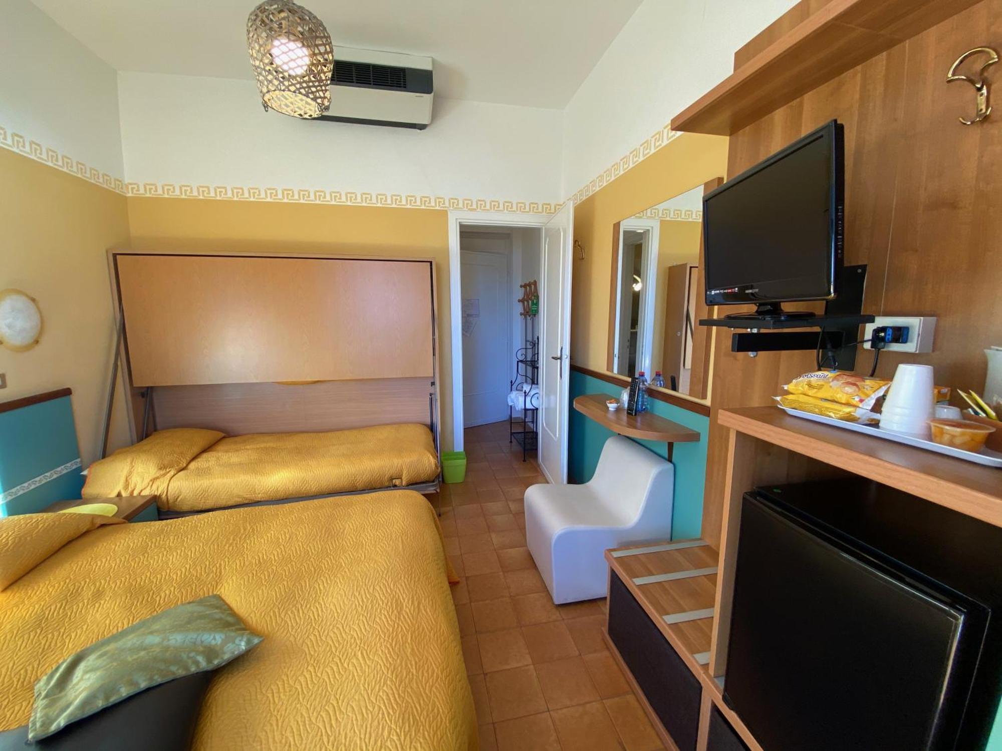 Albergo La Pineta Andora Phòng bức ảnh