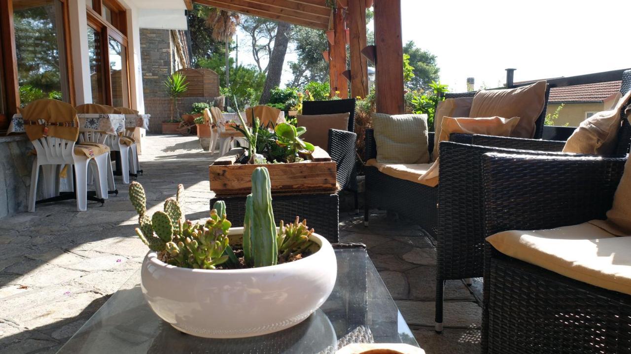 Albergo La Pineta Andora Ngoại thất bức ảnh
